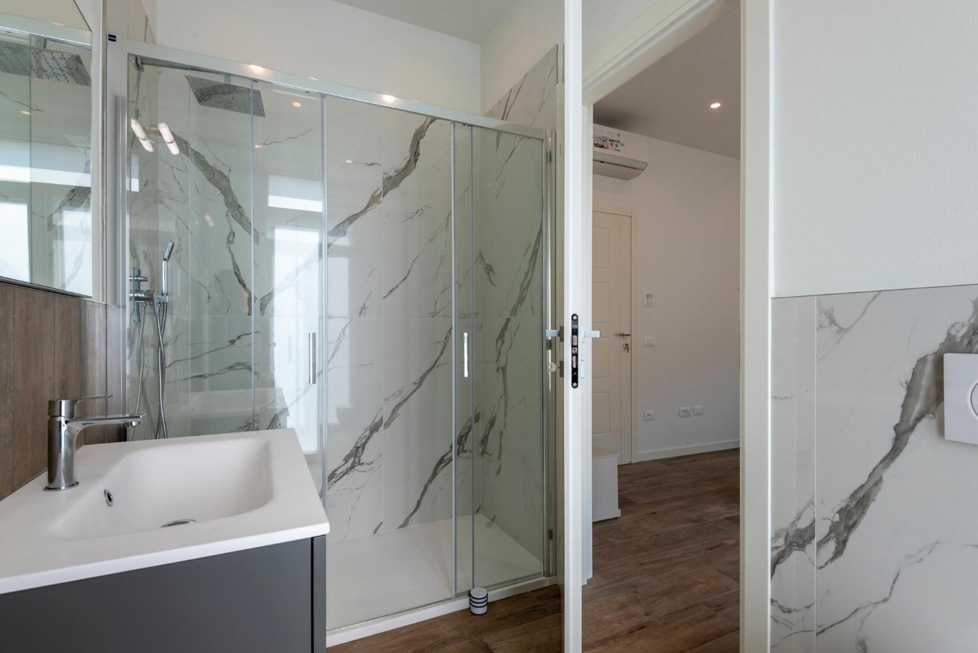 Iarsera Rooms And Apartment لوكا المظهر الخارجي الصورة