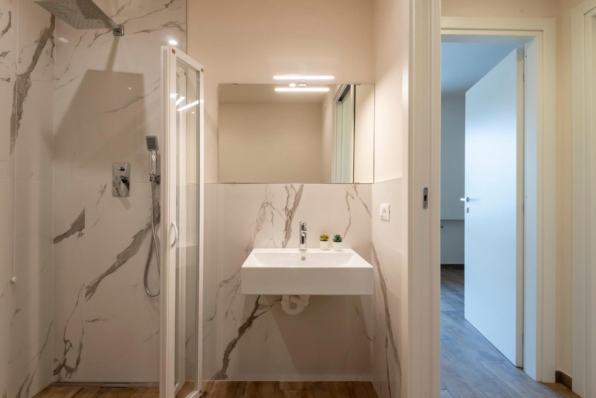 Iarsera Rooms And Apartment لوكا المظهر الخارجي الصورة